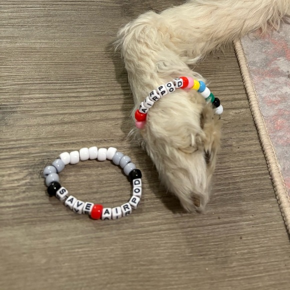 Save AirPod Bracelets 💚 🐾 Kandi Fundraiser Dog Assistance - Picture 3 of 5